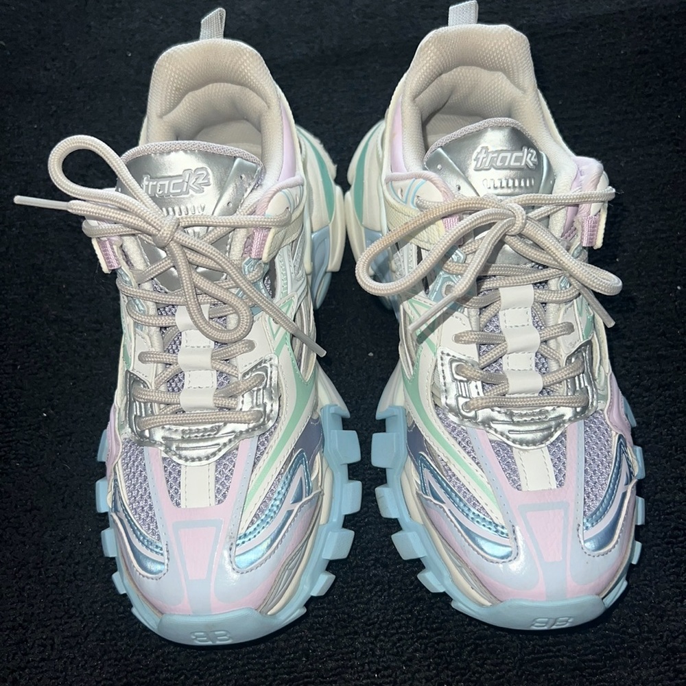 Balenciaga track 2